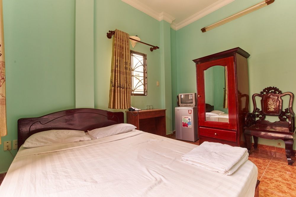 Ha Vy Hotel Ho Chi Minh-staden Exteriör bild